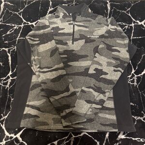 Columbia Gray & Black Camo Quarter-Zip